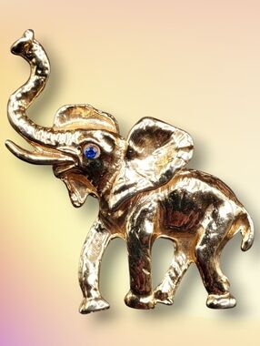 Vintage Signed Napier Good Luck Elephant Brooch Blue Crystal Eye